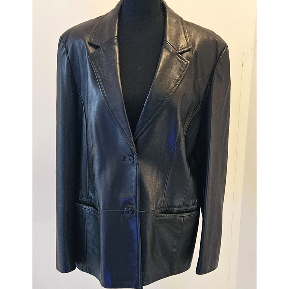 Danier Women Black Leather Notch Collar Lg Sleeve Front Button Jacket SZ 14- 16 - Picture 1 of 13